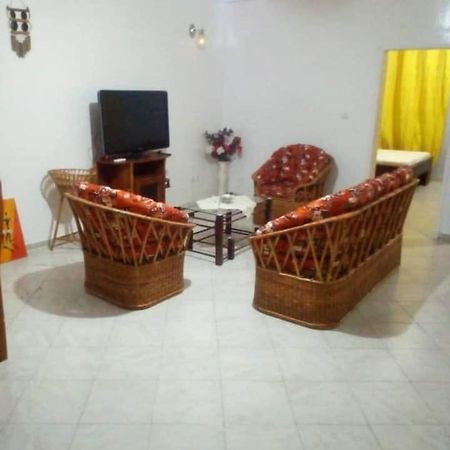 Résidence Sainte Honorine Yaoundé Esterno foto